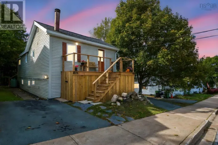 47 A/B Withrod Drive, Halifax