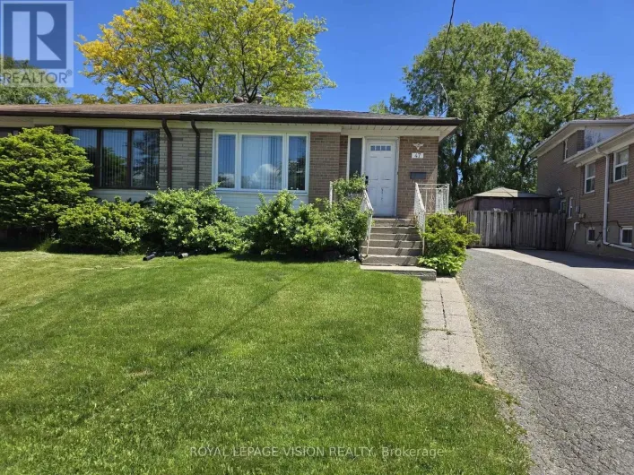 House for sale: 47 ALLANFORD ROAD, Toronto