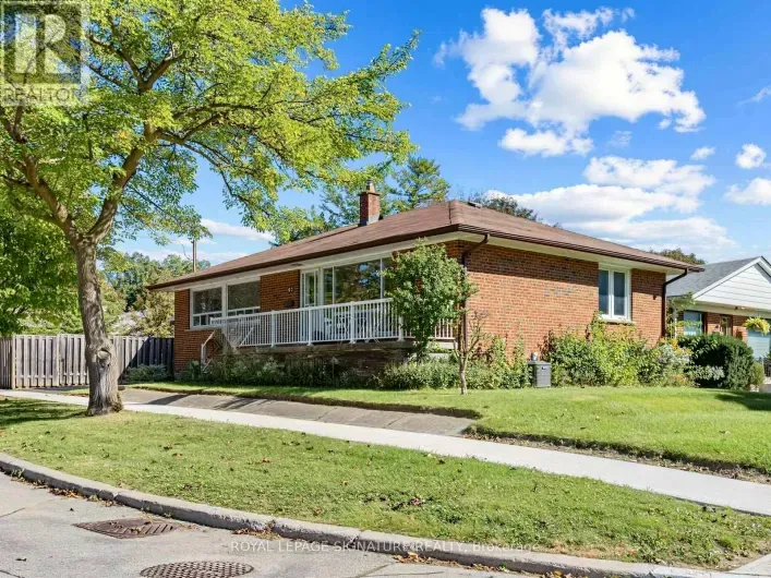 47 BEACON ROAD, Toronto