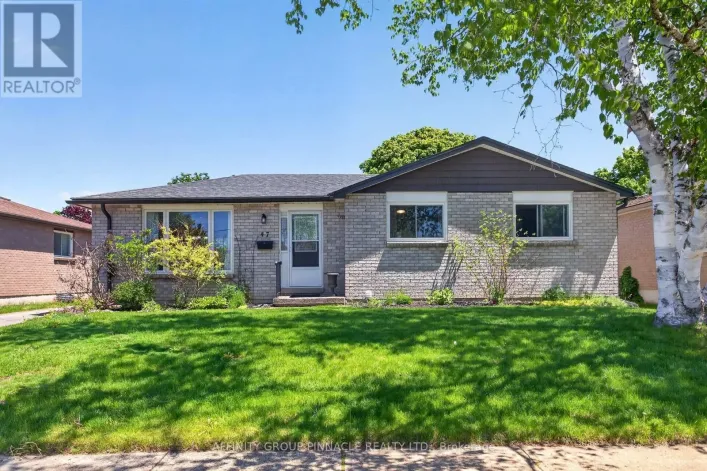 47 BIRCH COURT, Kawartha Lakes