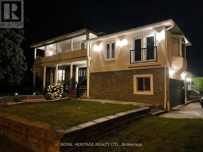 47 CHERRYHILL AVENUE, Toronto