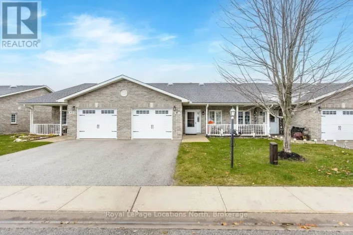 47 CLOVER CRESCENT, Wasaga Beach