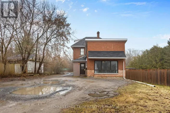 47 DANIEL STREET S, Arnprior
