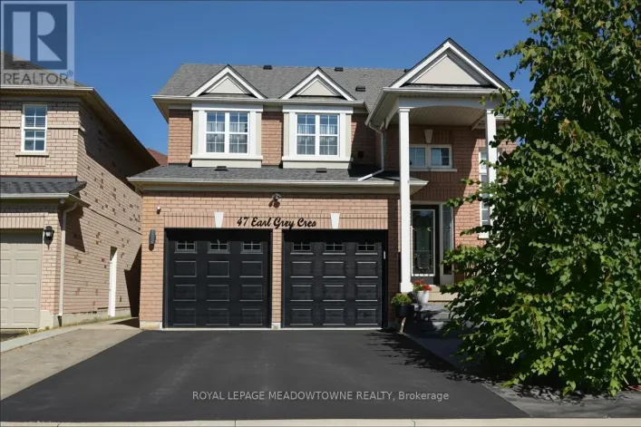47 EARL GREY CRESCENT, Brampton