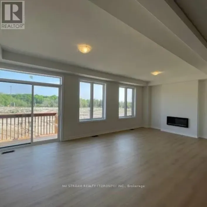 47 KENNETH ROGERS CRESCENT, East Gwillimbury