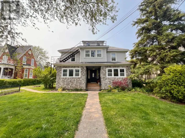 47 KING STREET, Prince Edward County