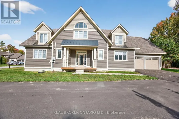 47 MARINA VILLAGE DRIVE, Georgian Bay