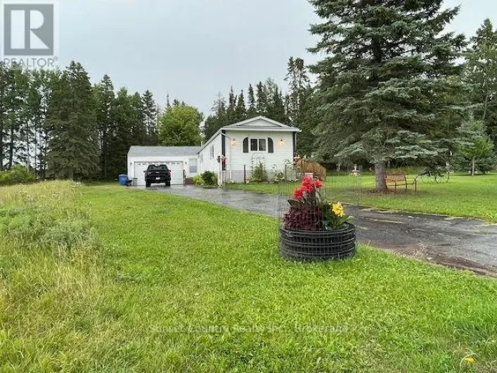 47 PINE CRESCENT, Dryden