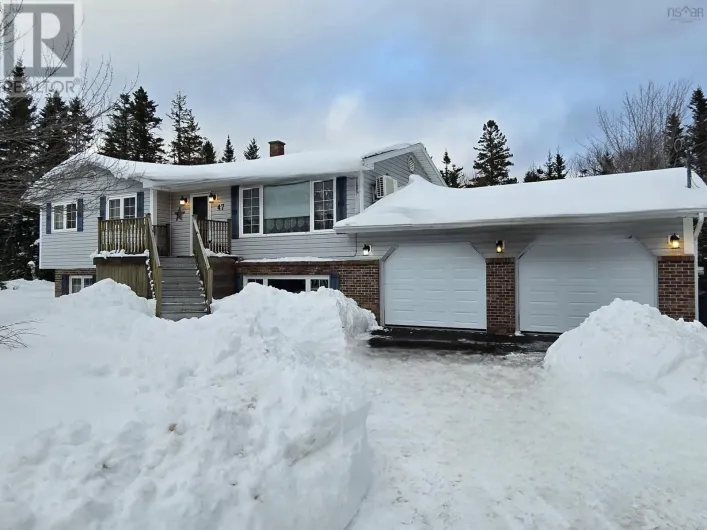 47 River Road, Albert Bridge