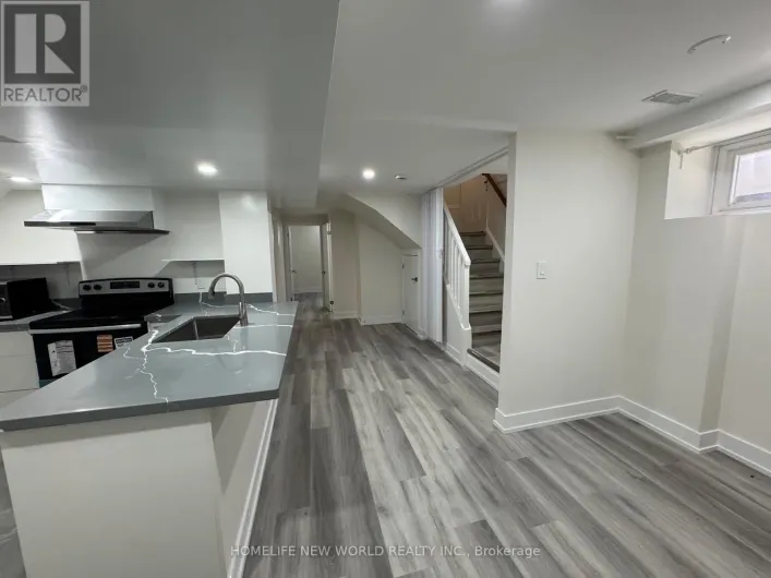 47 SHROPSHIRE DRIVE, Toronto