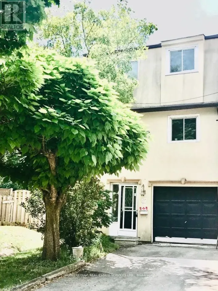 47 SNAPDRAGON DRIVE, Toronto