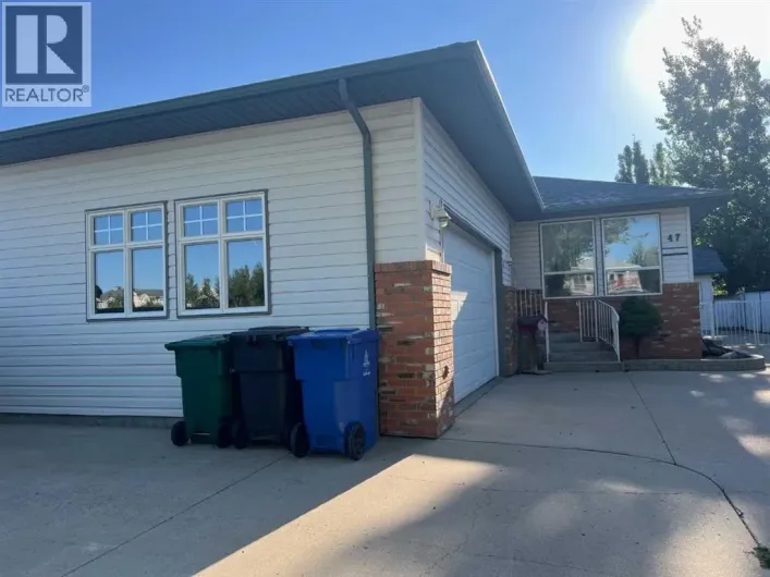 47 Squamish Boulevard W, Lethbridge