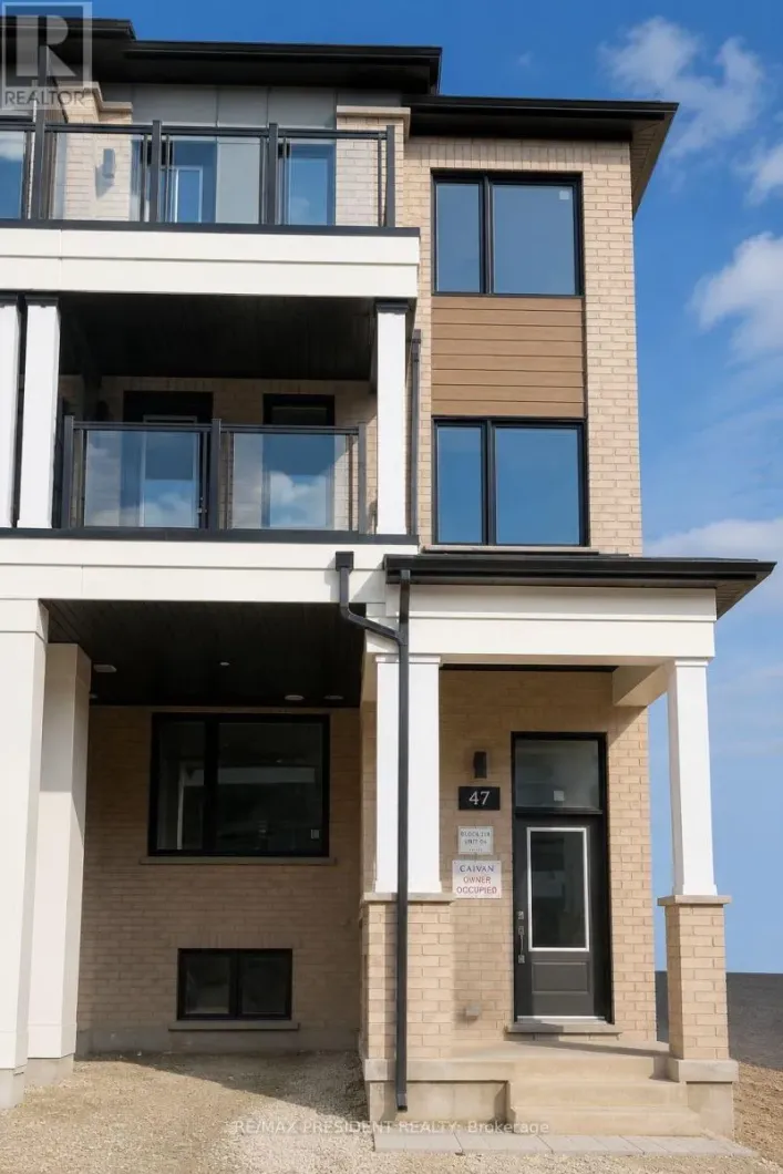 47 THORNBIRD CRESCENT, Brampton