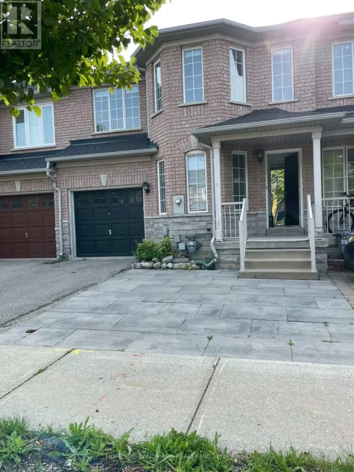 47 WATERTON CRESCENT, Richmond Hill