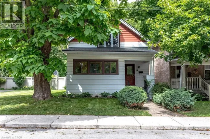 47 WITHERSPOON Street, Dundas