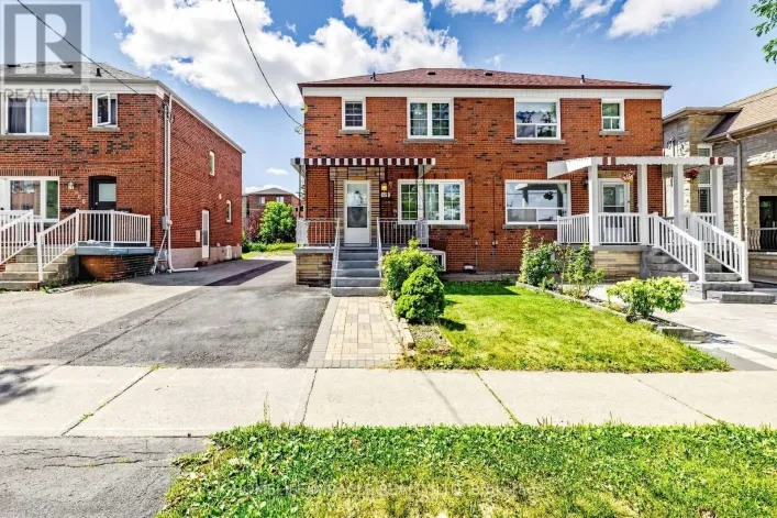 470 MIDLAND AVENUE, Toronto