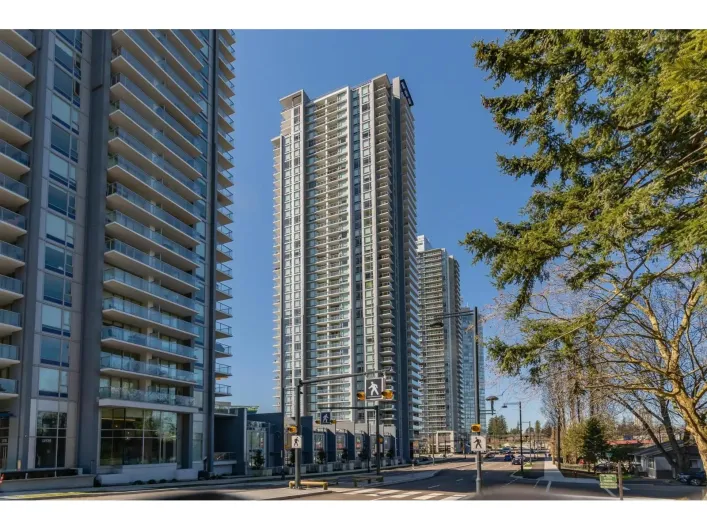 Apartment for sale: 4701 13696 100 AVENUE, Surrey