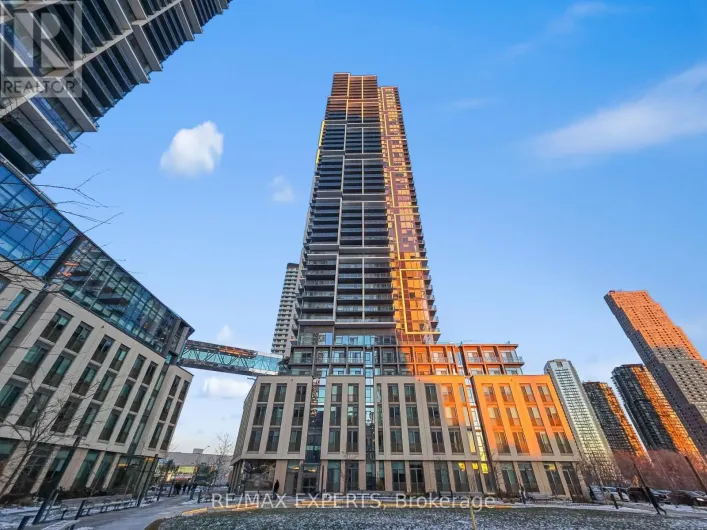 4701 - 7890 JANE STREET, Vaughan