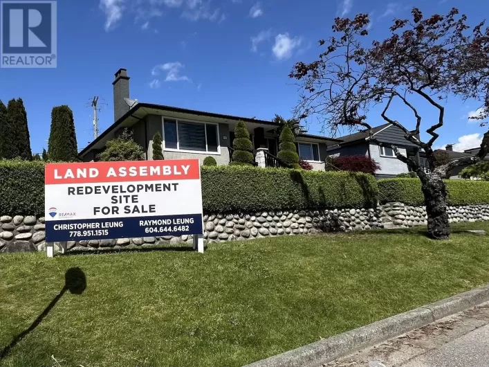 4701 RIDGELAWN DRIVE, Burnaby