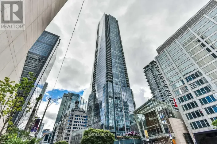4704 - 180 UNIVERSITY AVENUE, Toronto