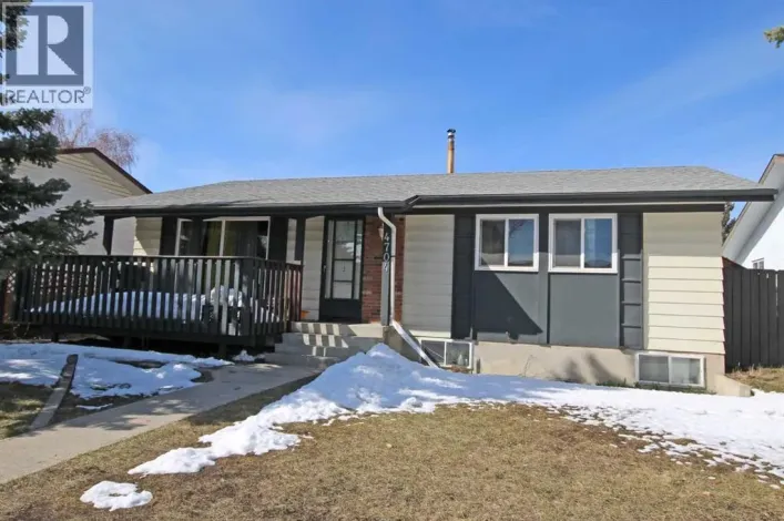 4704 31 Avenue NE, Calgary