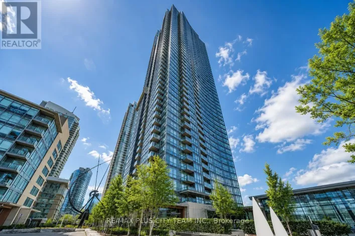 4707 - 11 BRUNEL COURT, Toronto