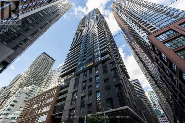 4707 - 125 BLUE JAYS WAY, Toronto