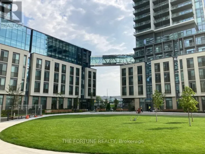4707 - 7890 JANE STREET, Vaughan