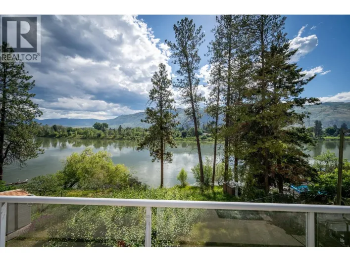 4707 Westsyde Road, Kamloops