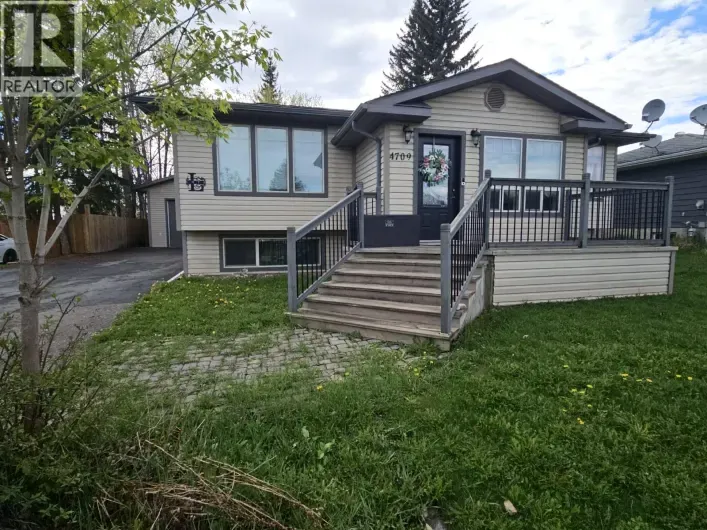 4709 45 Street NE, Chetwynd
