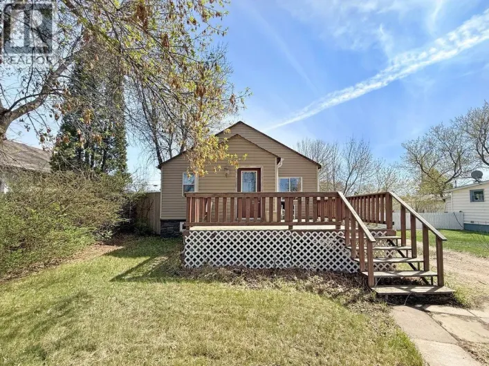 4709 49 Street, Stettler