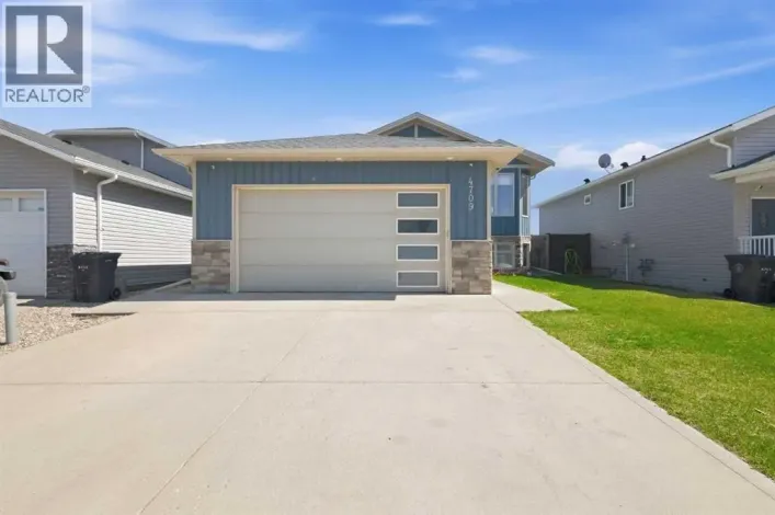 4709 7 Street, Coalhurst