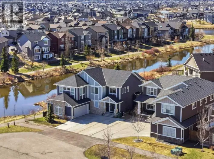471 Canals Boulevard SW, Airdrie