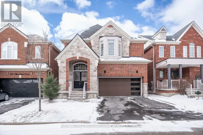 471 OLLERENSHAW POINT, Milton