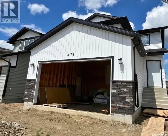 House for sale: 471 Traeger CLOSE, Saskatoon