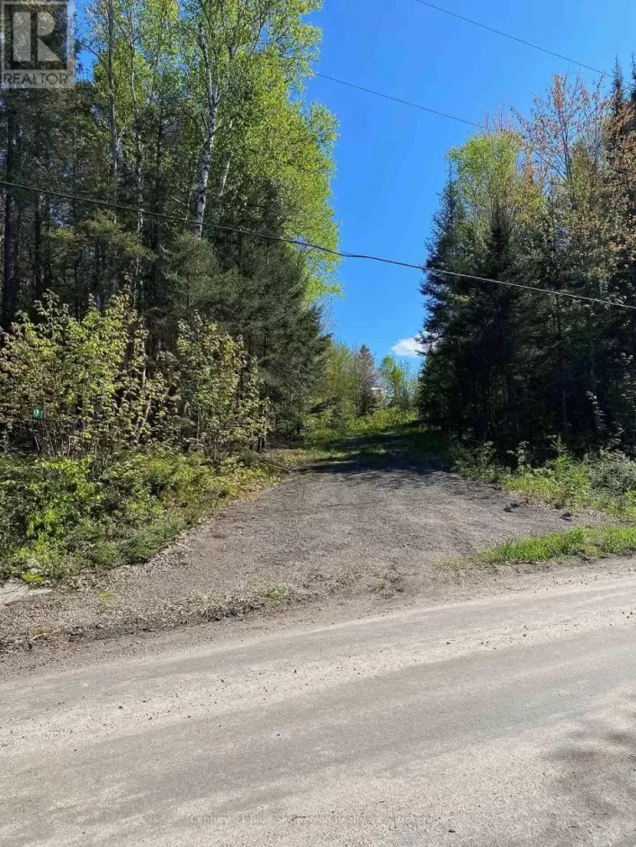 471 WEILER LINE, Powassan