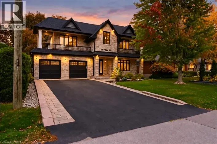 House for sale: 471 WILLIS Drive, Oakville
