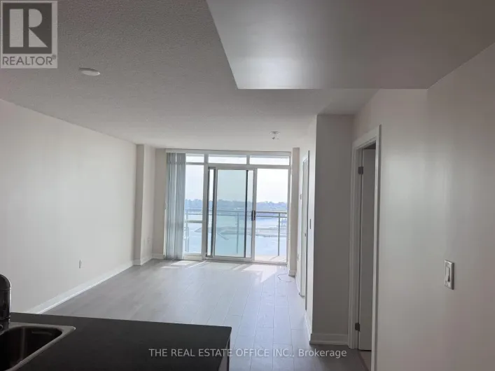 4712 - 11 BRUNEL COURT, Toronto