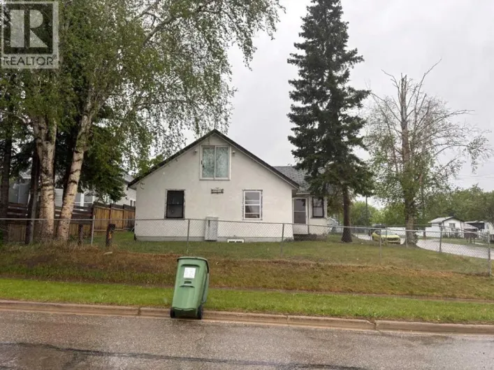 4716 48 Avenue, Rocky Mountain House
