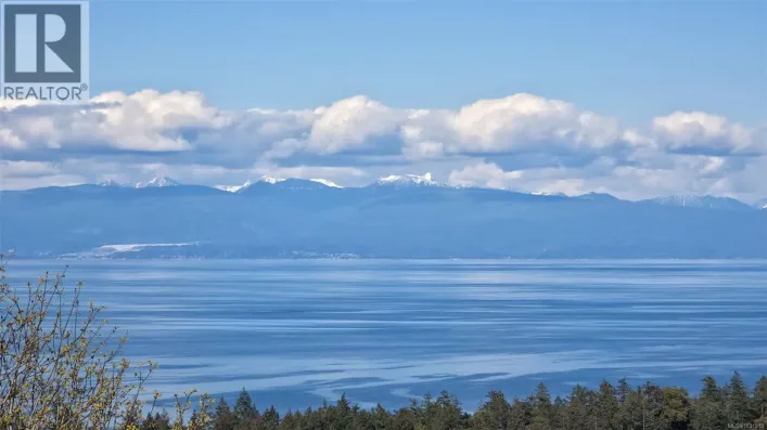 4718 Laguna Way, Nanaimo