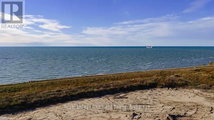 472 COAST DRIVE, Goderich)