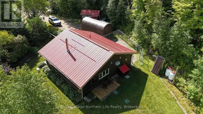 472 O'CONNOR LINE, Powassan