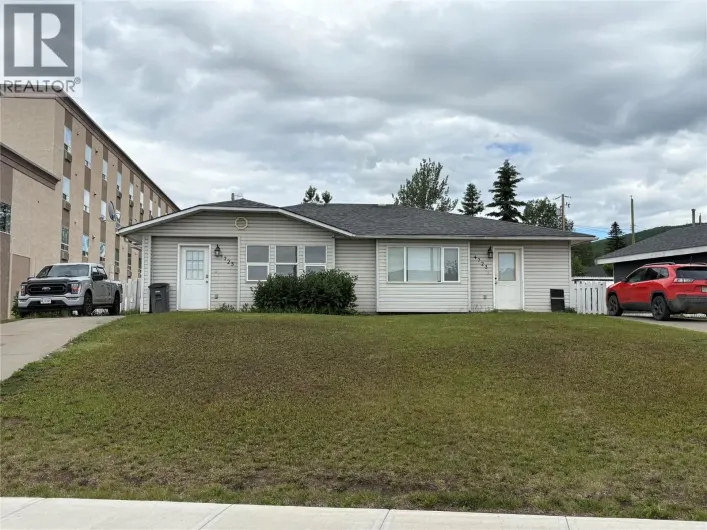 4725 52 Street NW, Chetwynd