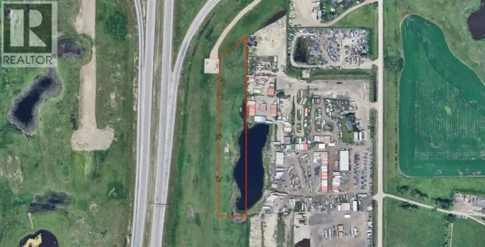 4725R 84 Street NE, Calgary