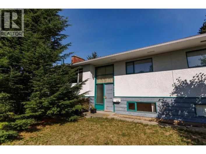 4726 SOUCIE AVENUE, Terrace