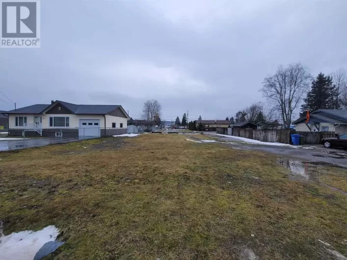 4727 PARK AVENUE, Terrace