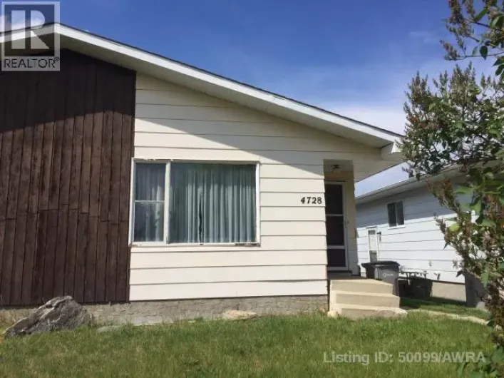 4728 57 AVE, Whitecourt