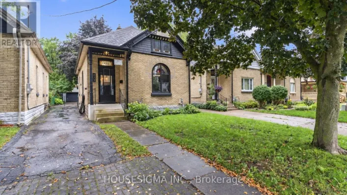 473 DORINDA STREET, London East