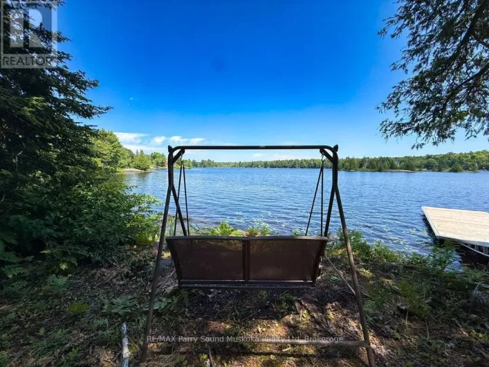 473 NORTH MEADOWCOVE ROAD, Whitestone