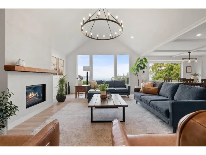 47385 SWALLOW CRESCENT|Little Mountain, Chilliwack